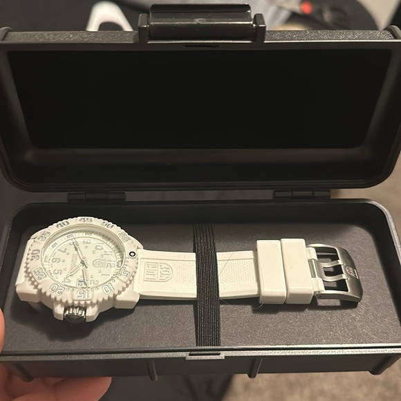 Is not my style when I buy 😢 but is beautiful - Picture 3 of 5